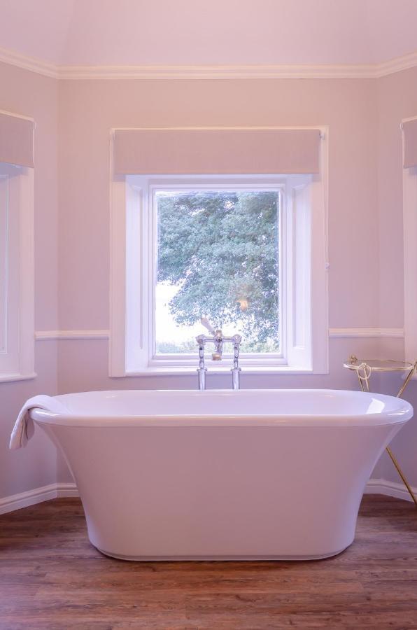 The Alverbank Hotel Gosport